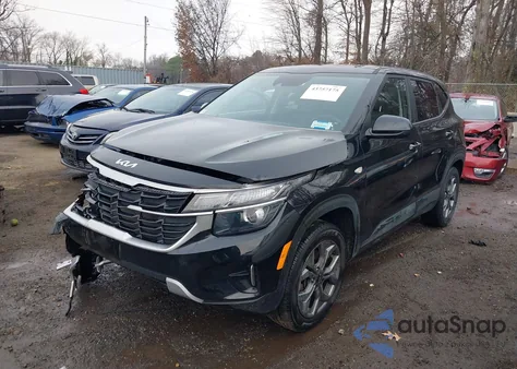 2024 Kia Seltos Lx из США, поврежденный, VIN KNDEPCAA1R7514521